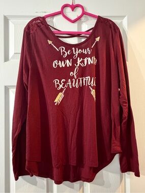 No Boundaries Hi-Low Be Your Own Kind of Beautiful Long-Sleeve knit Top